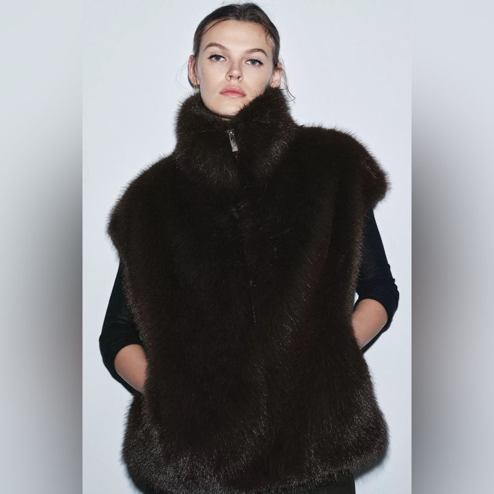Zara ZW COLLECTION FAUX FUR VEST Brown Small S